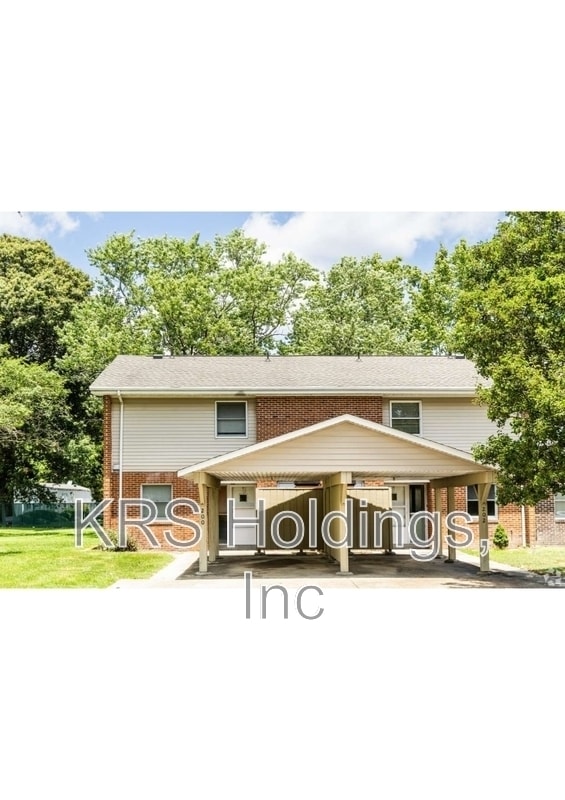 Building Photo - 370 Mariner Ct