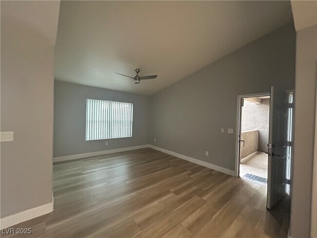 Building Photo - 6650 W Warm Springs Rd