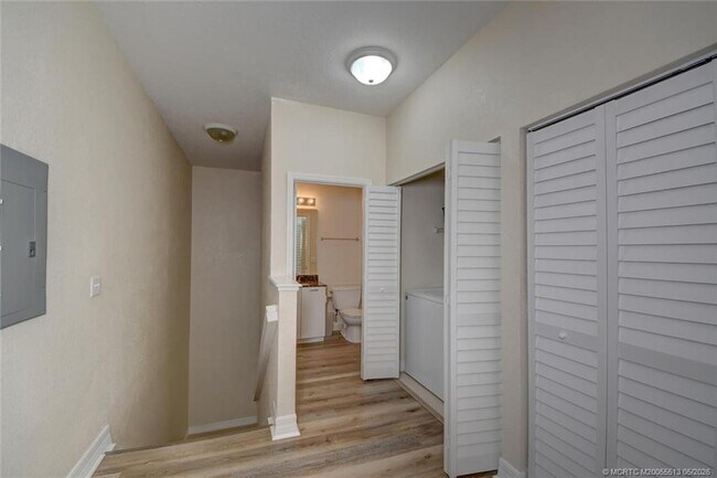 Building Photo - 44 SE Sedona Cir