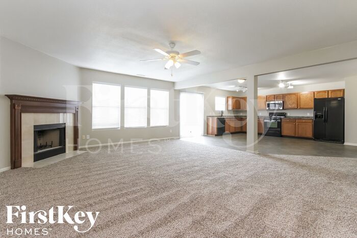 Building Photo - 8655 Hopewell Ct