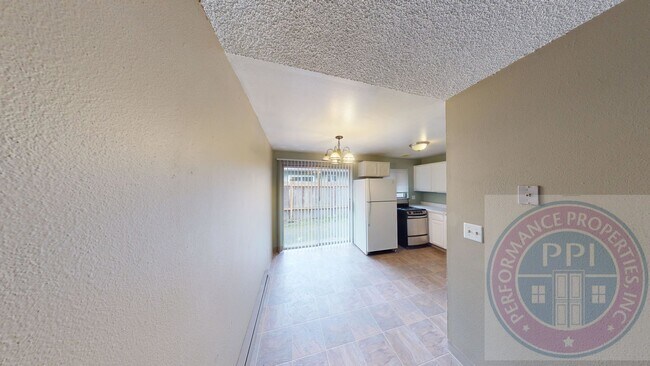 Building Photo - odo7401