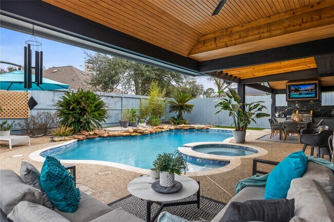 Building Photo - 13422 Parkchase Timber Dr