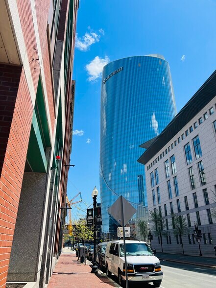 Building Photo - 121 Portland St