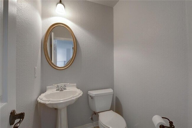 Building Photo - 13017 Titus Ct