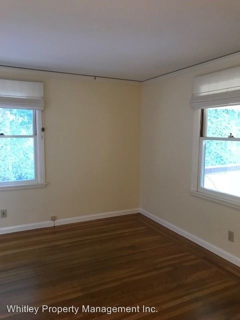 Building Photo - 1010 Guinda St