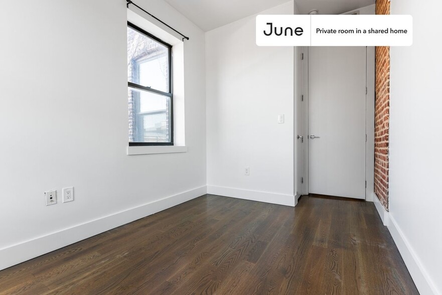 Building Photo - Room in Shared 4 bed/2 bath home in Crown Heights