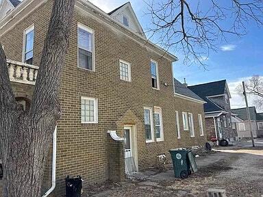 Building Photo - 128 Lafayette St