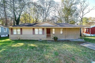 Building Photo - 832 Alden Ave