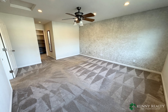 Building Photo - Spacious 3-Bedroom Home in Desirable Neighborhood in South San Francisco