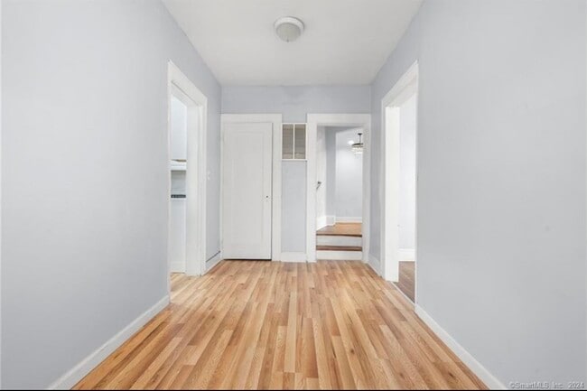 Building Photo - 111 Elmwood Pl