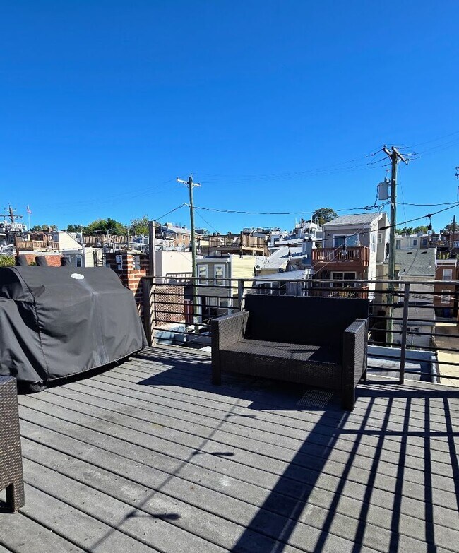 Building Photo - 239 S Collington Ave