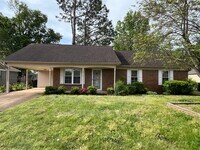 Building Photo - 6967 Dawnhill Rd