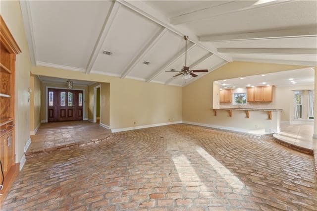 Building Photo - 601 Rue Cannes