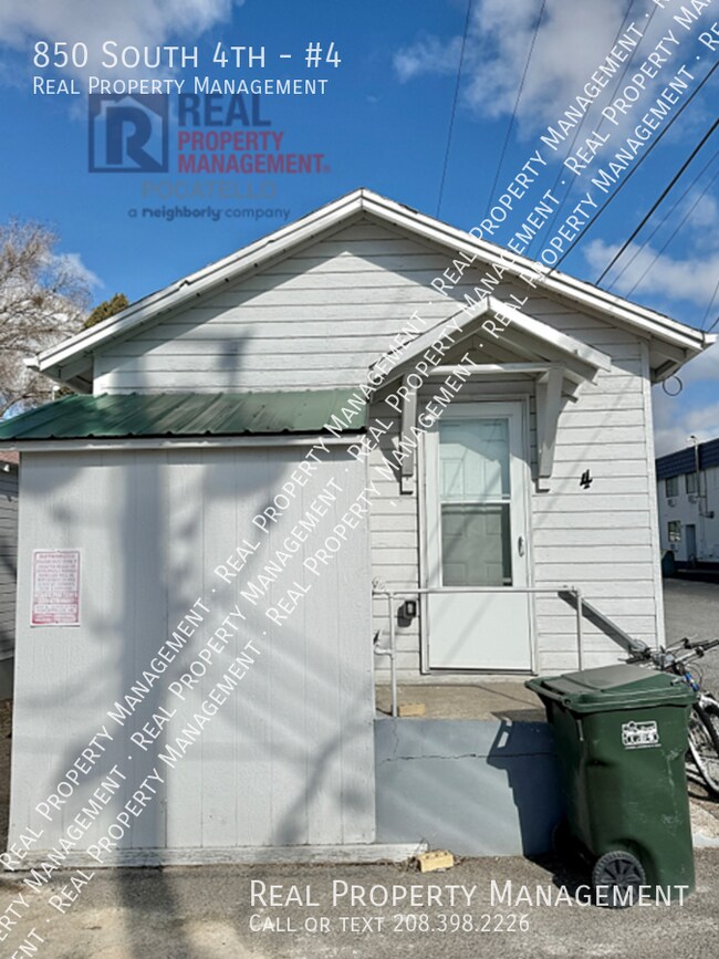 Building Photo - 850 South 4th-#4