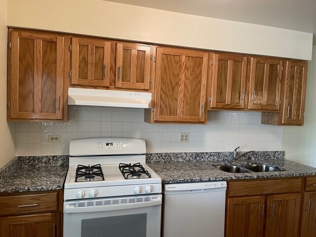 Building Photo - 436 Pleasant Run Dr