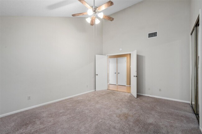 Building Photo - 2315 Woodstream Blvd