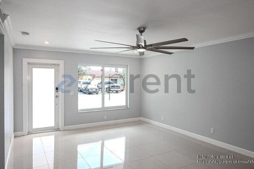 Building Photo - 3343 NW 69th St