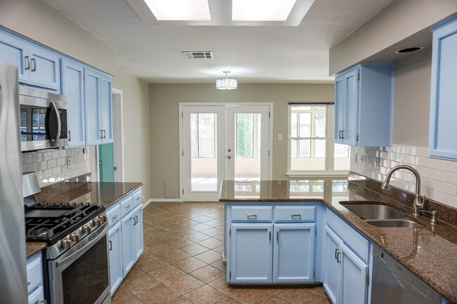 Building Photo - Sunrise Canyon 4 Bedroom, 3 Bath, Pool, Ov...