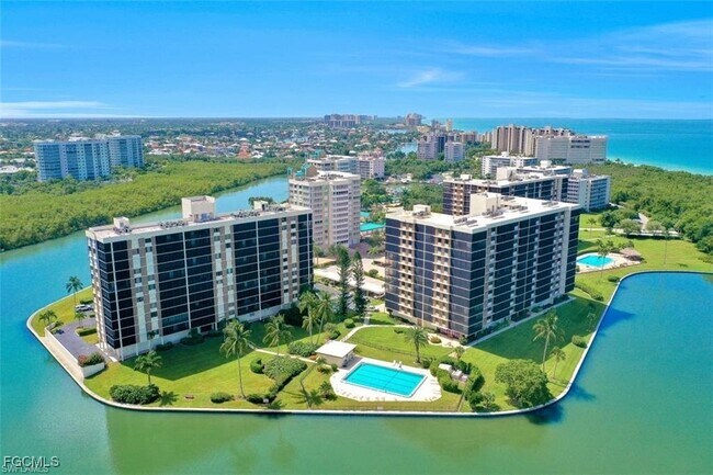 Building Photo - 17 Bluebill Ave