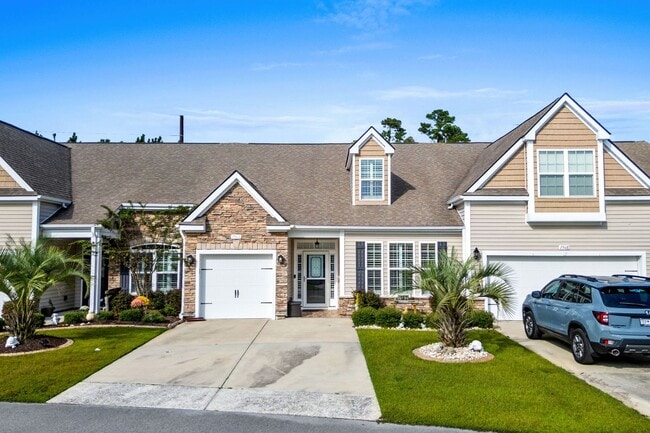 Building Photo - 156 Parmelee Dr