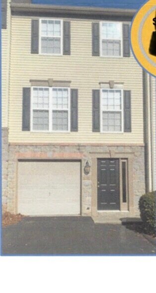 Building Photo - 2717 Foxshire Dr