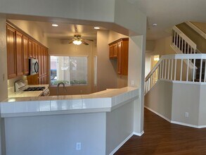 Building Photo - Dual Master Suite Townhome in Rancho Santa...