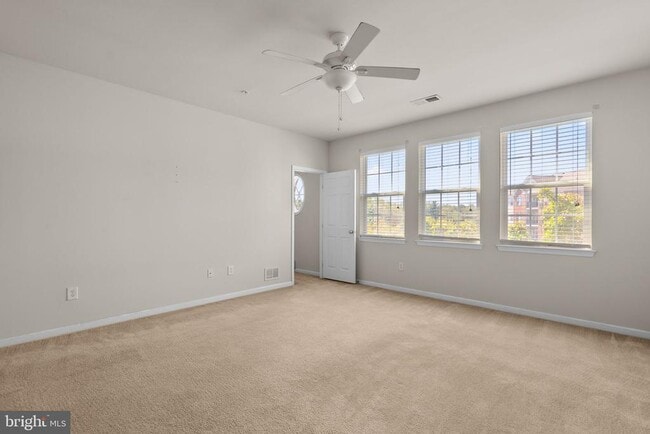 Building Photo - 1616 Hardwick Ct