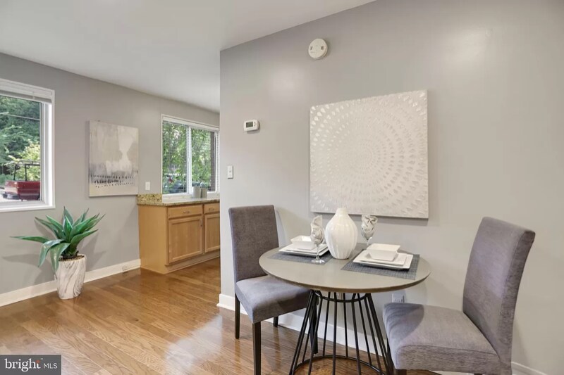 Building Photo - 2710 Macomb St NW