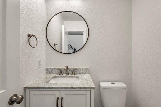 Building Photo - 12312 Yarmont Way