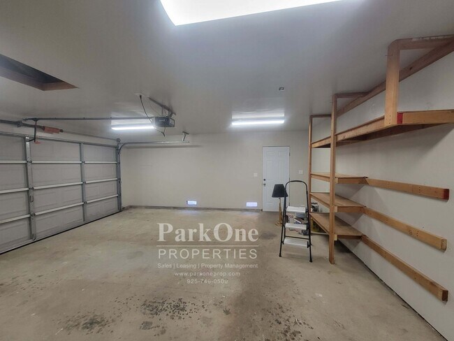 Building Photo - Spacious Updated Home with Expansive Private Yard