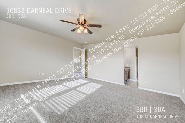 Building Photo - 10833 Darneal Dr