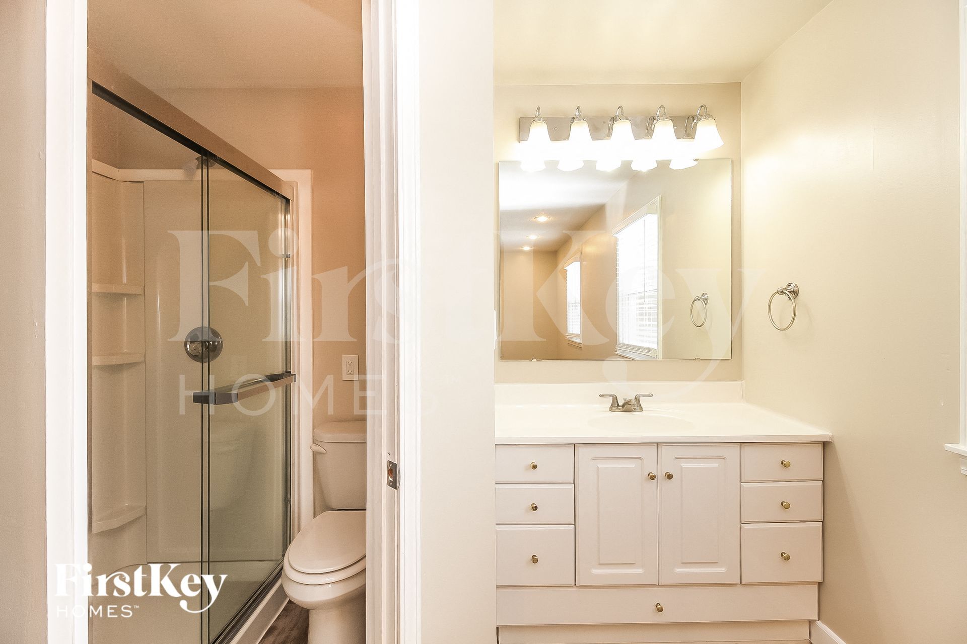 Building Photo - 10002 NW 67 St