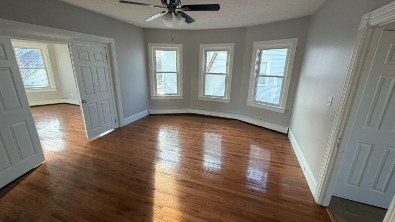 Building Photo - 188 Division St