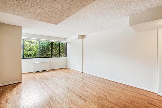 Building Photo - 1245 13th St NW
