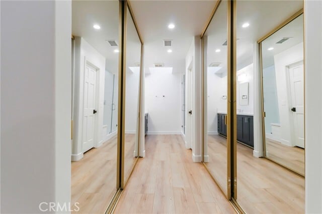 Building Photo - 1 Malaga Pl W