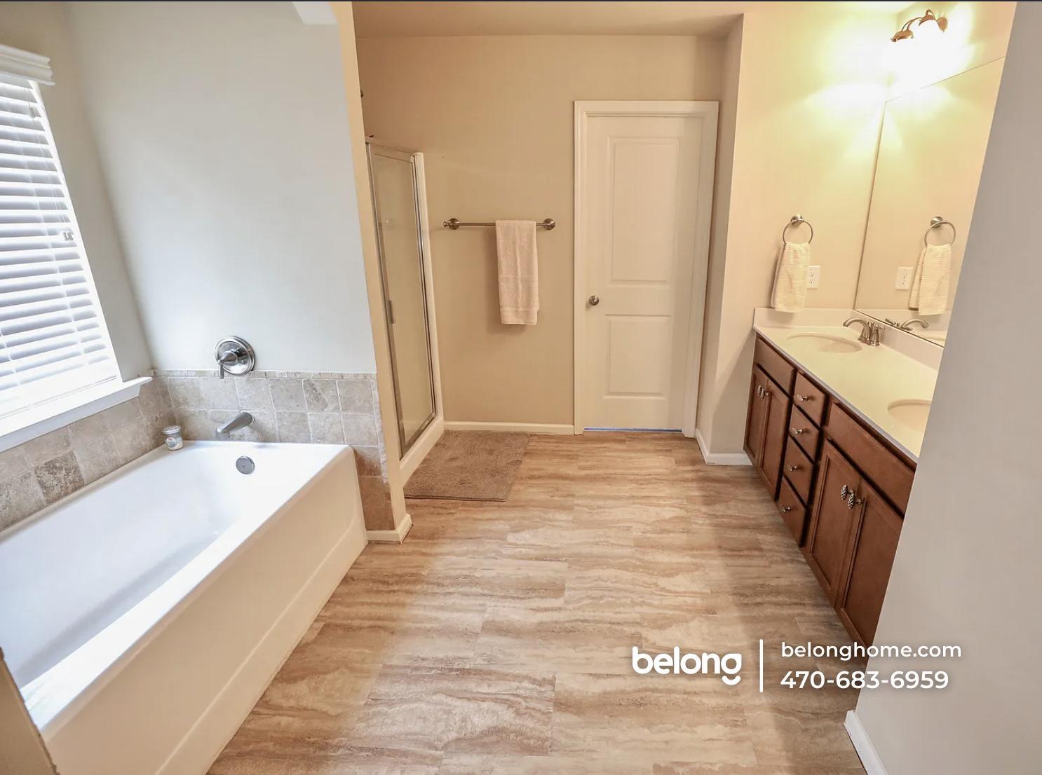 Building Photo - 206 Manous Way