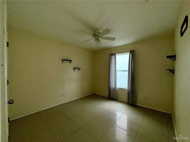 Building Photo - 4218 Vida Grande