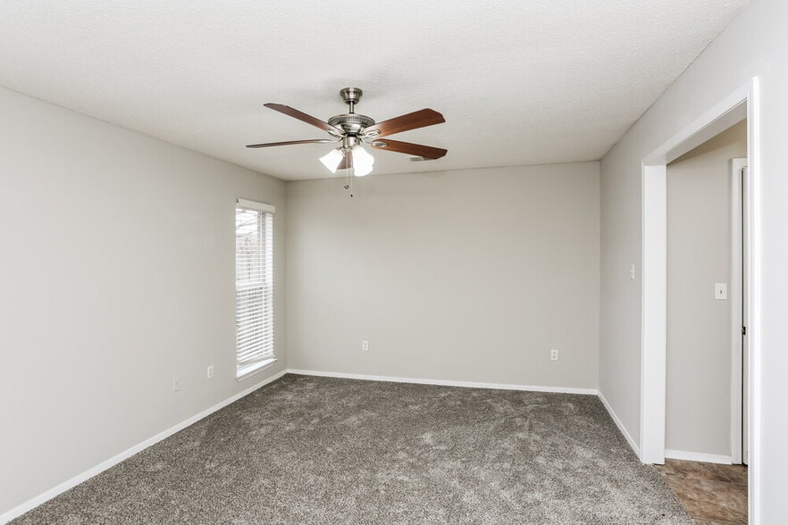 Building Photo - 4153 Anderton Blvd