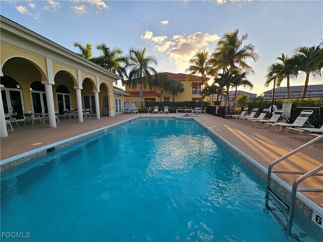 Building Photo - 4104 Bellasol Cir