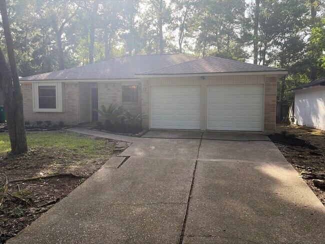 Building Photo - 17 Capewood Ct