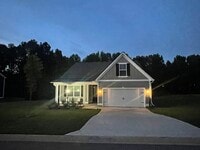 Building Photo - 840 Orchard Valley Ln
