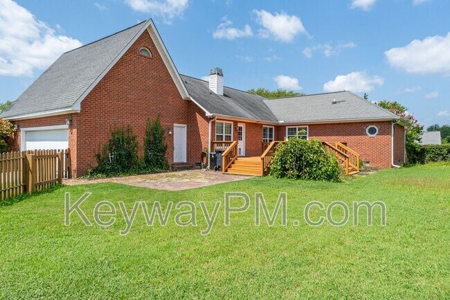 Building Photo - 4851 Appletree Ct