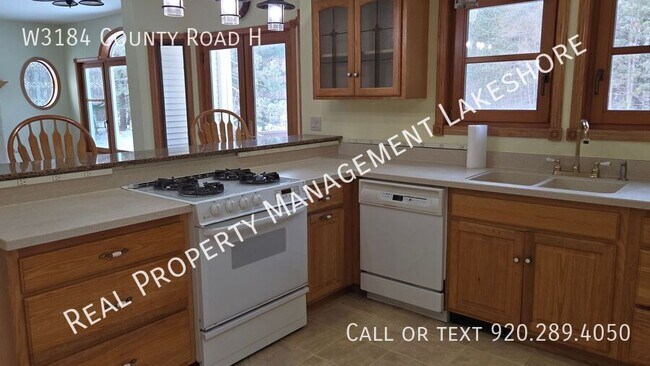 Building Photo - W3184 County Rd H