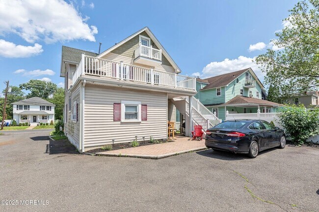 Building Photo - 76 South St