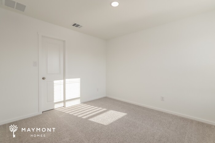 Building Photo - 10120 Gap Crk