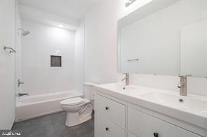 Building Photo - 727 N 39th St