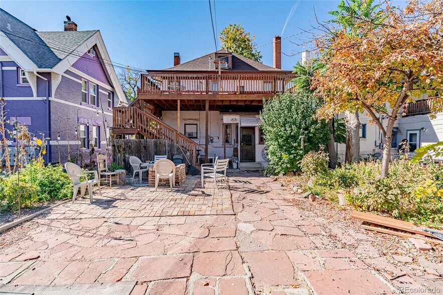 Building Photo - 3026 York St