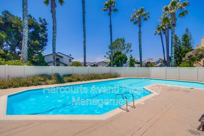 Building Photo - 3268 Via Marin