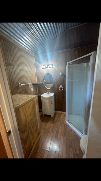Building Photo - 3895 CR 258