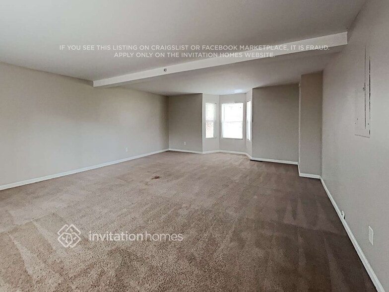 Building Photo - 4600 Woodcroft Cove